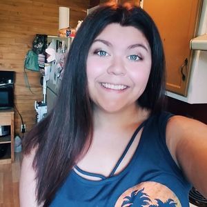 Meet your Posher, Denesha